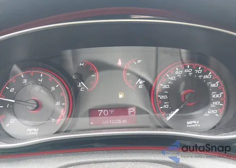 2015 Dodge Dart Sxt z USA, uszkodzony, nr VIN 1C3CDFBB4FD330670